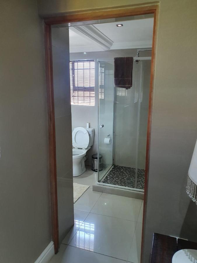 Mi Casa Guest House Uitenhage Exterior photo